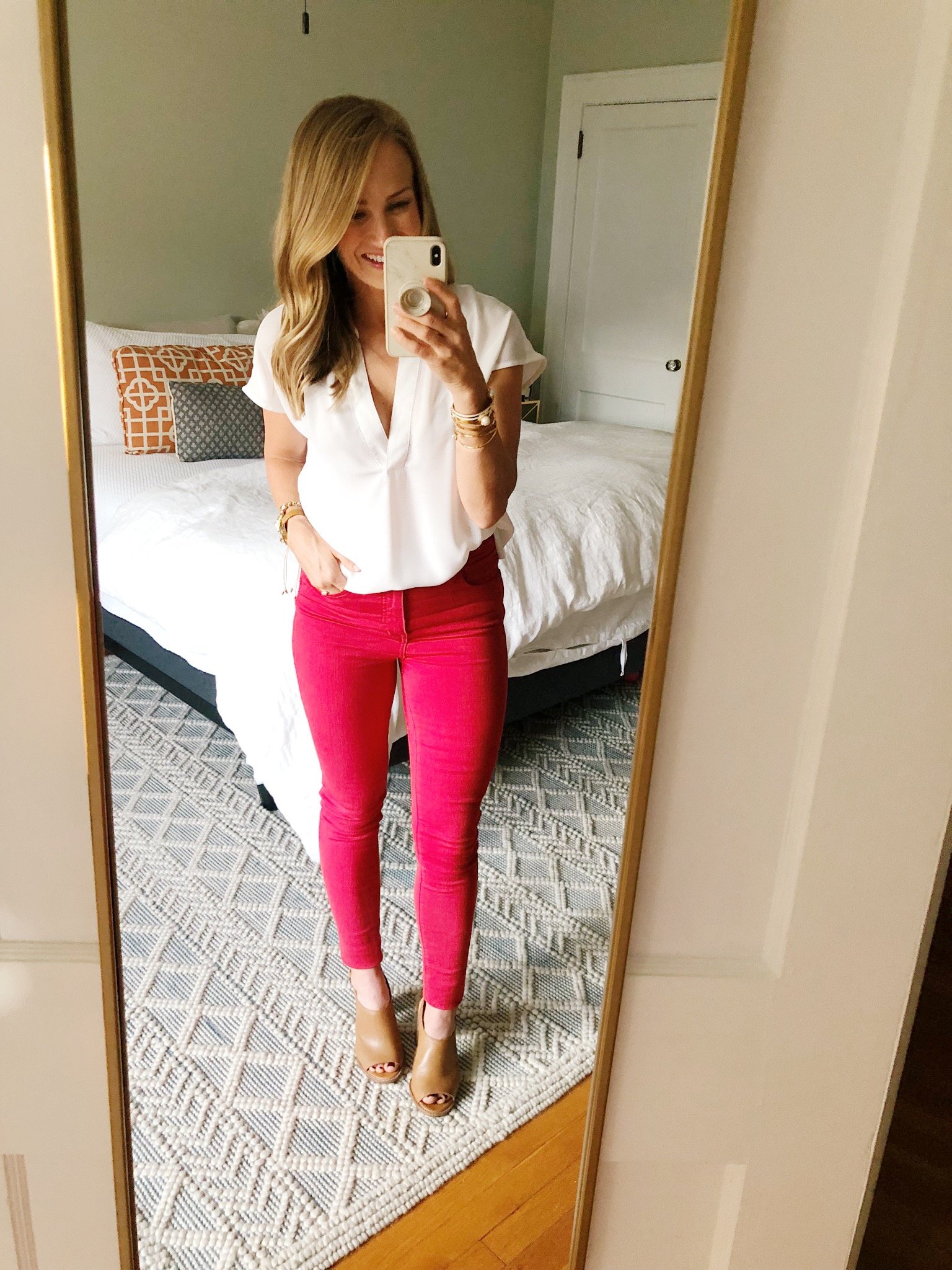 Pants To Buy That Aren't Skinny Jeans | fun colored pants