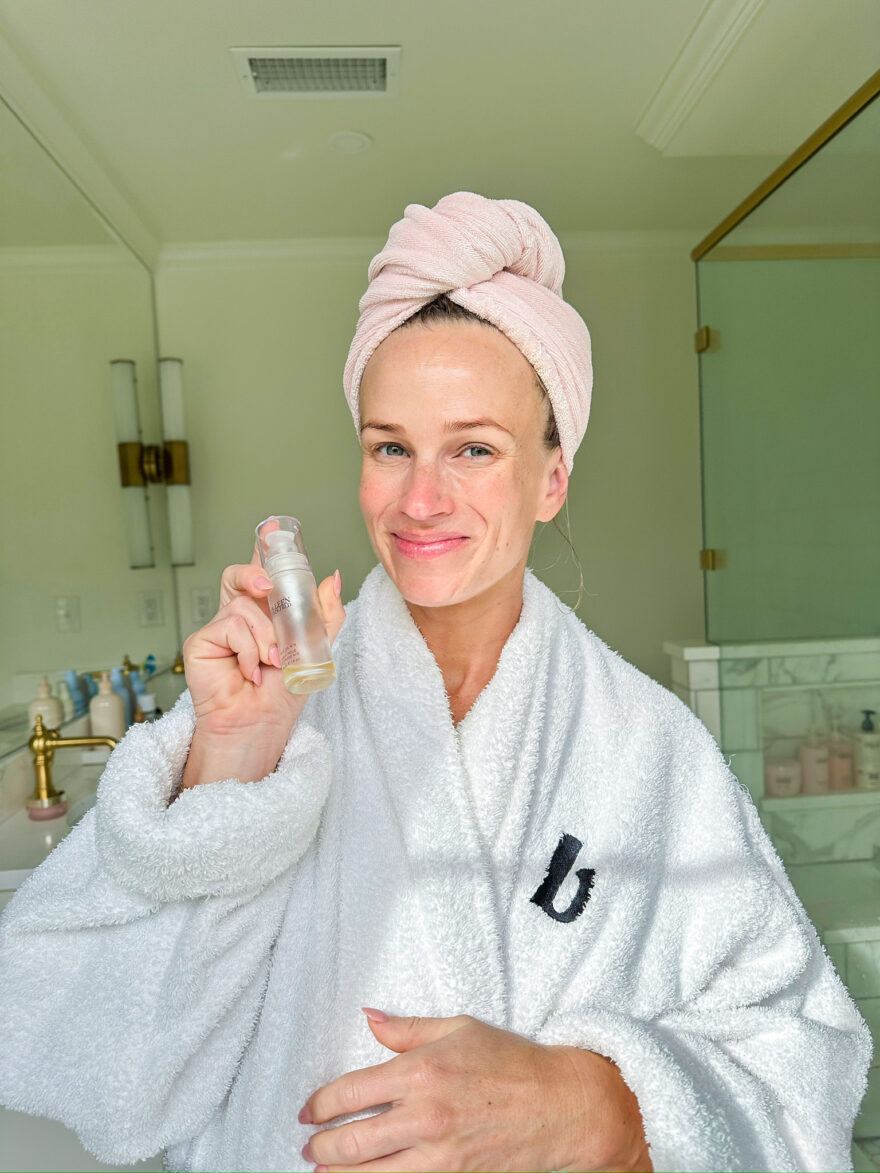 Best Face Oil for Dry Skin + My Top 2 Favorites